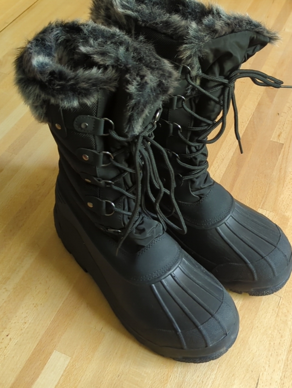 Thermalite Women's Sz 9 Waterproof Snow Boots Faux Fur Lined Quilted Black